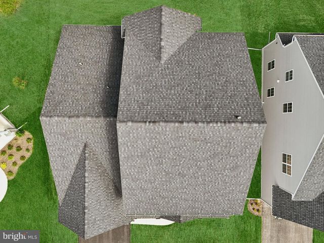 1823 COLT LN, Frederick, MD 21702