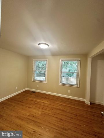 2281 DOSINIA CT, Reston, VA 20191