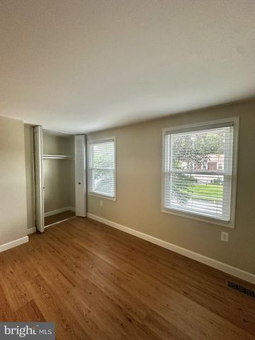2281 DOSINIA CT, Reston, VA 20191