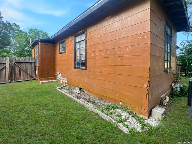 146 GASKIN DR, San Antonio, TX 78212