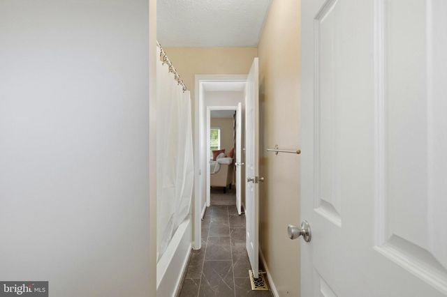 6200 GOPHER CT, Waldorf, MD 20603