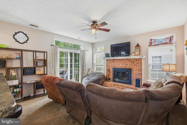 6200 GOPHER CT, Waldorf, MD 20603