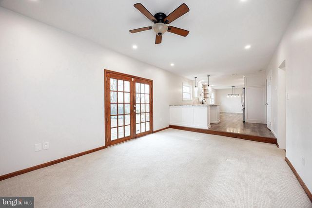 938 KINGSWAY DR, Coatesville, PA 19320