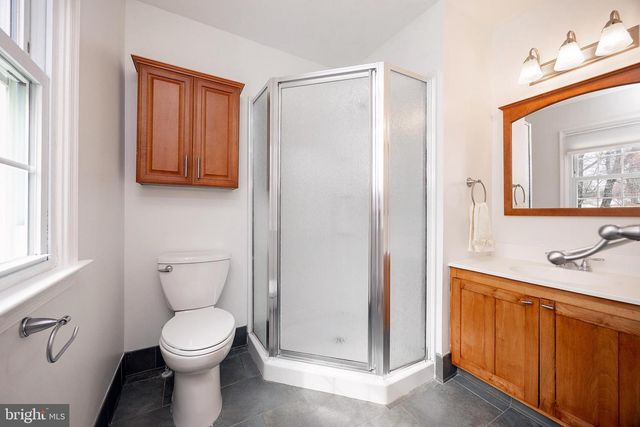 938 KINGSWAY DR, Coatesville, PA 19320