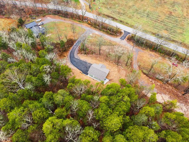 185 Stonewall Hwy, Carthage, TN 37030