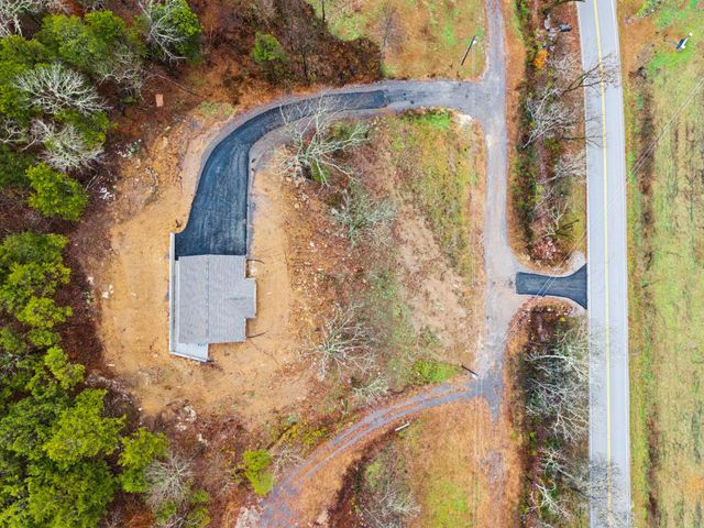 185 Stonewall Hwy, Carthage, TN 37030