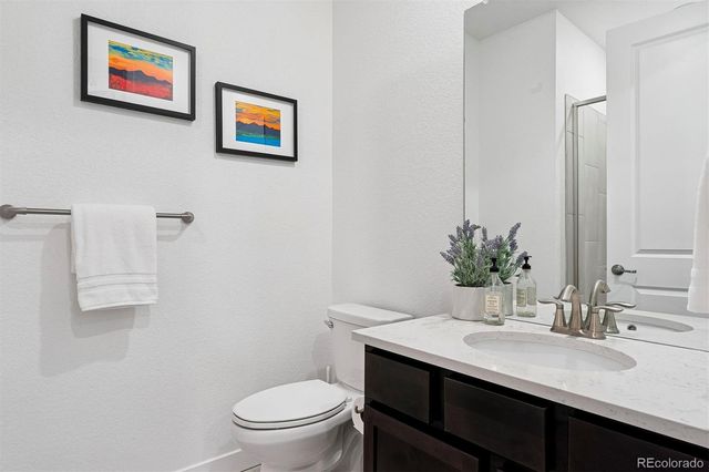 8500 S Riviera Court, Aurora, CO 80016