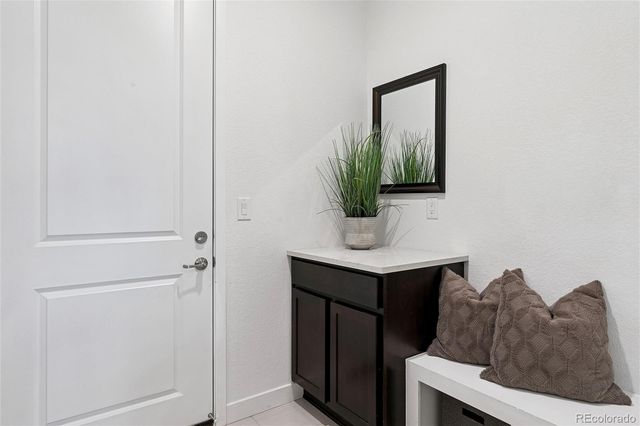 8500 S Riviera Court, Aurora, CO 80016