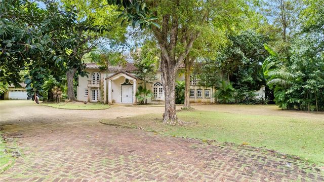 Urb. San Patricio RIVERA FERRER ST. 30, Guaynabo, PR 00966