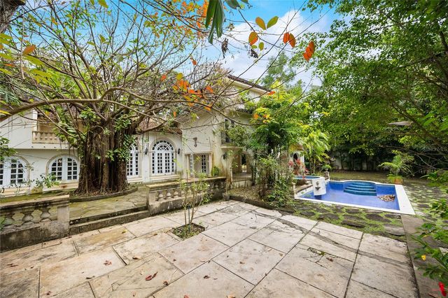 Urb. San Patricio RIVERA FERRER ST. 30, Guaynabo, PR 00966