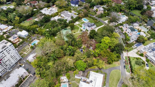 Urb. San Patricio RIVERA FERRER ST. 30, Guaynabo, PR 00966