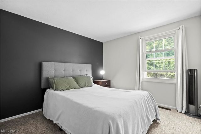 1244 N Carpenter Road, Brunswick, OH 44212