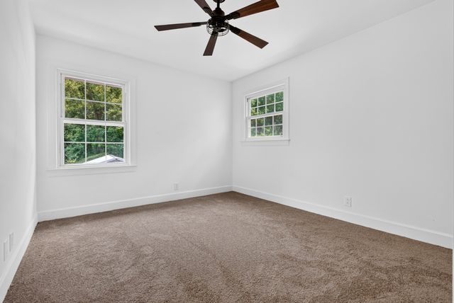 2851 Lawry Ln, Clarksville, TN 37043