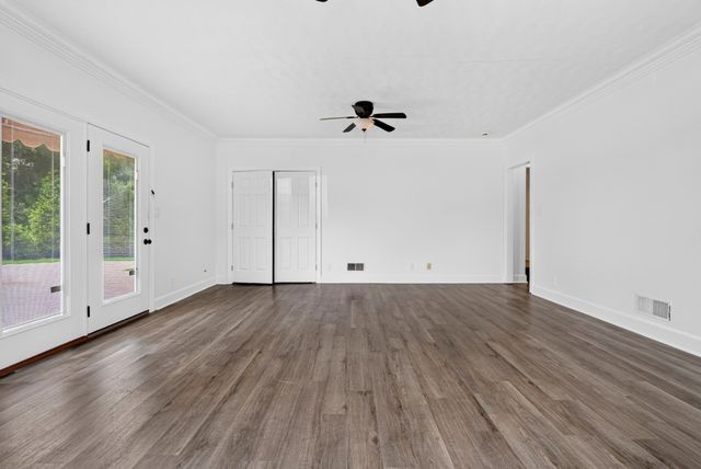 2851 Lawry Ln, Clarksville, TN 37043