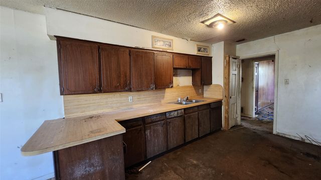 2518 Laney Road, Denton, TX 76208