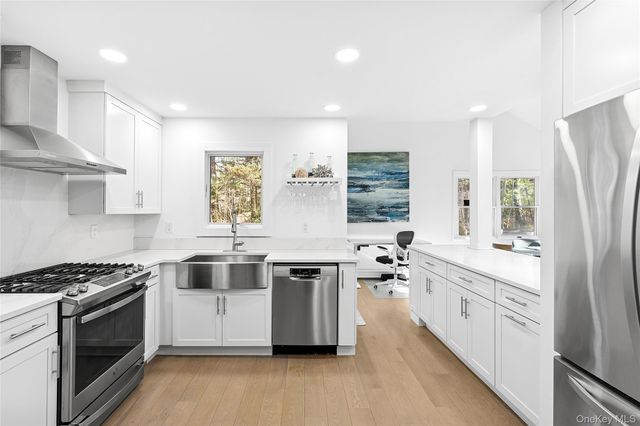 364 Three Mile Harbor Road, East Hampton, NY 11937