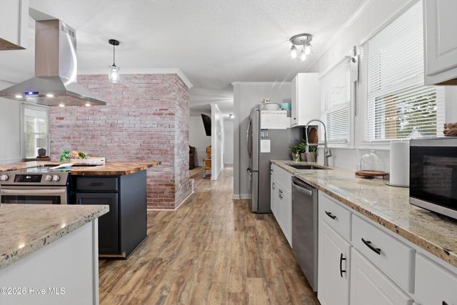 2636 Kevin Drive, Kinston, NC 28501