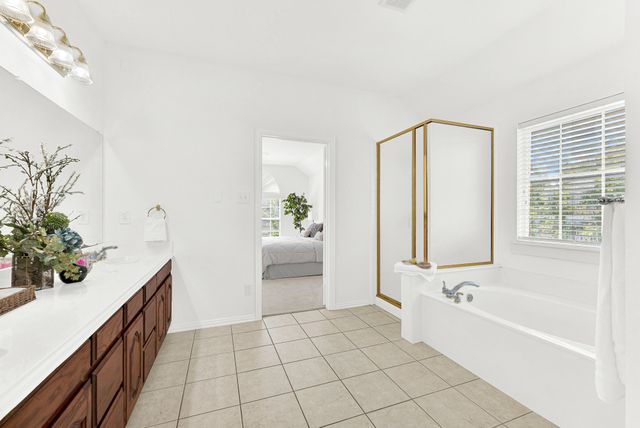 333 Green Acres Drive, Murphy, TX 75094
