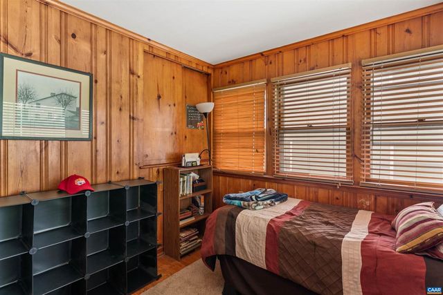908 ROCKLAND AVE, Charlottesville, VA 22902
