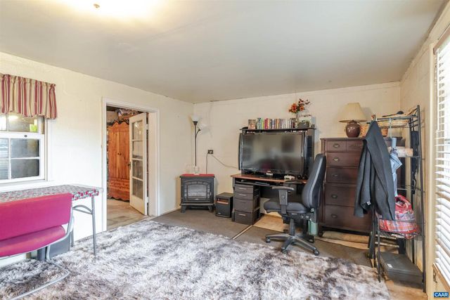908 ROCKLAND AVE, Charlottesville, VA 22902