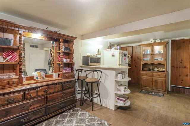 908 ROCKLAND AVE, Charlottesville, VA 22902