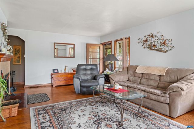 908 ROCKLAND AVE, Charlottesville, VA 22902