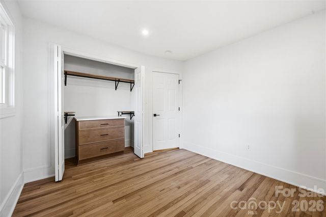 7126 Woodstream Drive, Charlotte, NC 28210