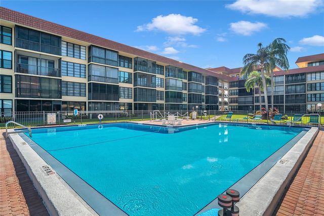 19701 GULF BOULEVARD 120, Indian Shores, FL 33785