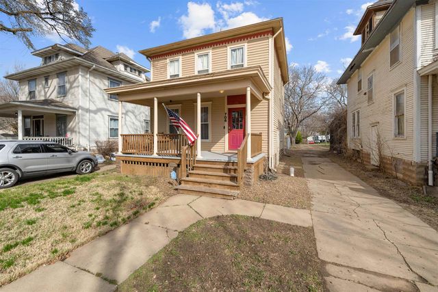 706 W Ash St., Salina, KS 67401