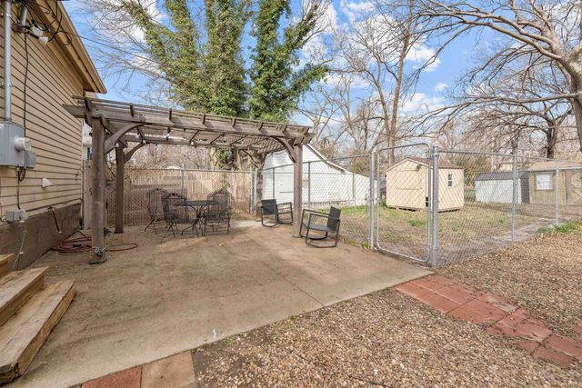 706 W Ash St., Salina, KS 67401