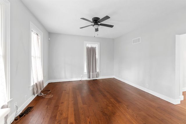 706 W Ash St., Salina, KS 67401