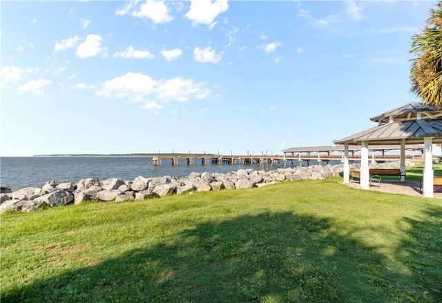 509 Mariners Circle, St Simons Island, GA 31522