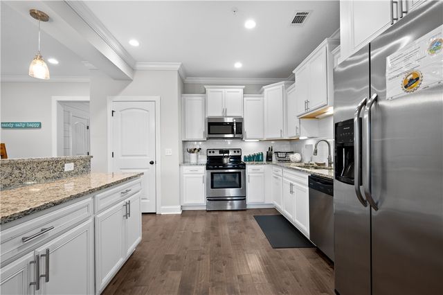 509 Mariners Circle, St Simons Island, GA 31522