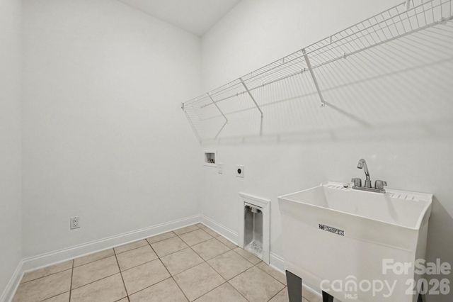 6008 Corbin Woods Court, Charlotte, NC 28226