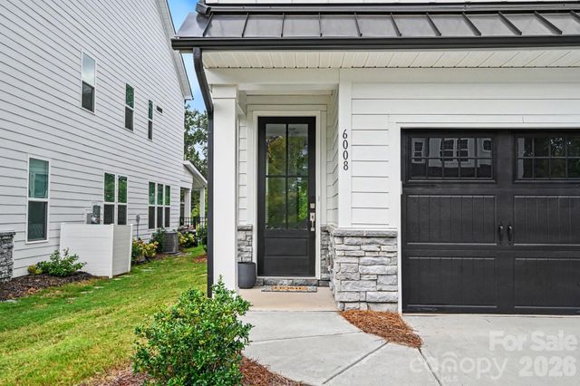 6008 Corbin Woods Court, Charlotte, NC 28226