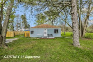 223 Harrison Drive, Saginaw, MI 48609