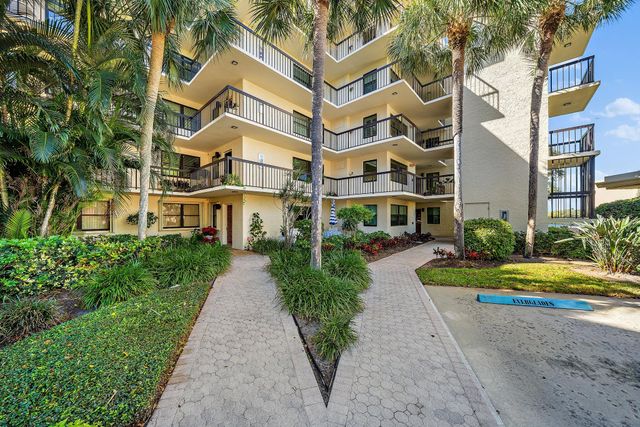 374 Golfview Road 405, North Palm Beach, FL 33408