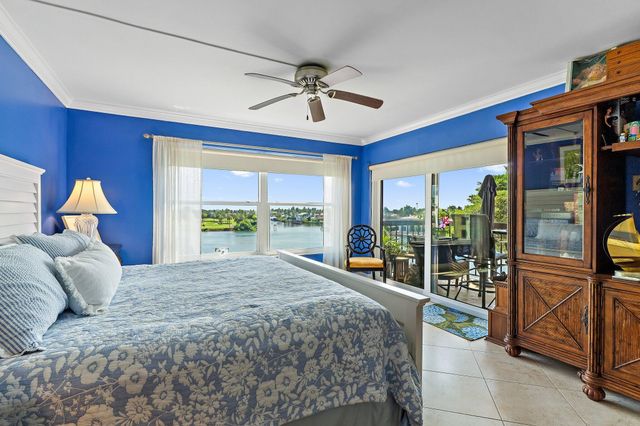 374 Golfview Road 405, North Palm Beach, FL 33408