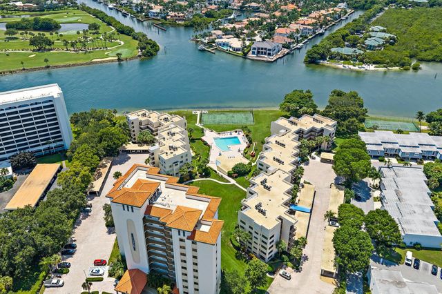 374 Golfview Road 405, North Palm Beach, FL 33408