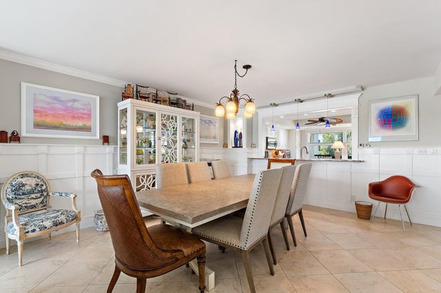 374 Golfview Road 405, North Palm Beach, FL 33408