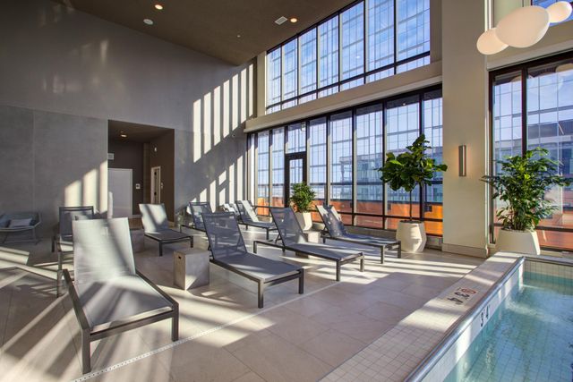 270 Hennepin Avenue 616, Minneapolis, MN 55401