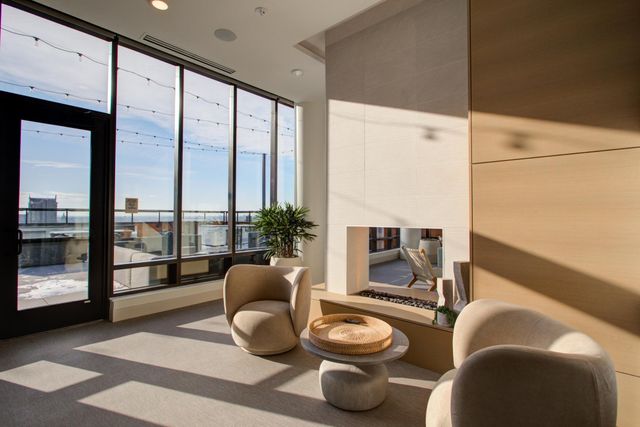 270 Hennepin Avenue 616, Minneapolis, MN 55401