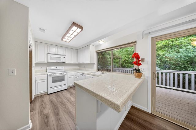 6814 San Dimas Ct, Citrus Heights, CA 95621