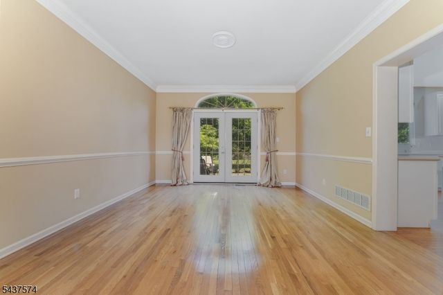 23 Neshanic Dr, Raritan Twp., NJ 08551