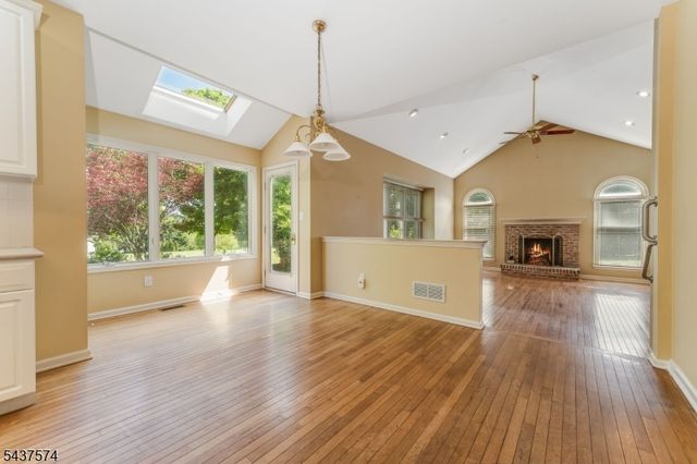 23 Neshanic Dr, Raritan Twp., NJ 08551