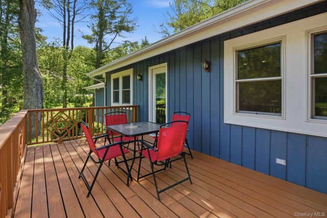 35 Deans Bridge Road, Somers, NY 10589