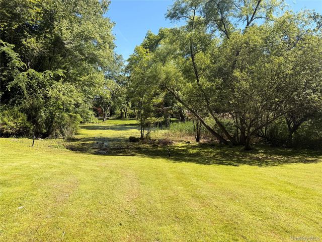 35 Deans Bridge Road, Somers, NY 10589