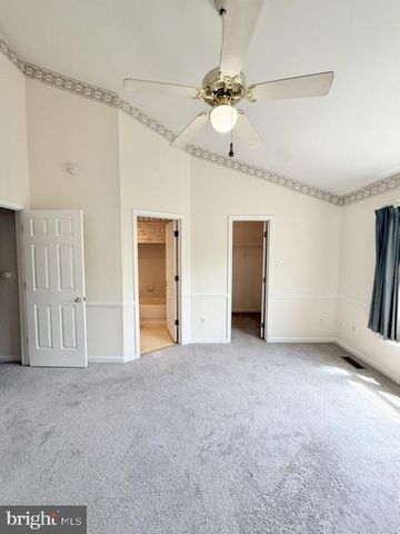 45572 WHITCOMB SQ, Sterling, VA 20166
