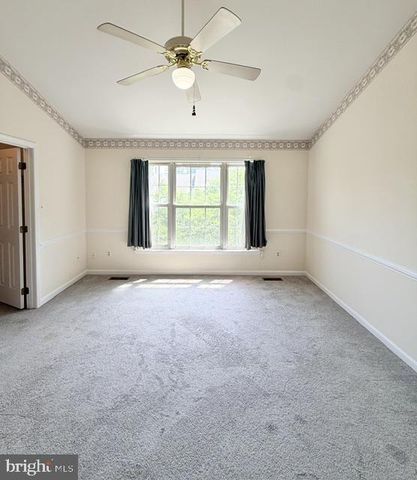 45572 WHITCOMB SQ, Sterling, VA 20166