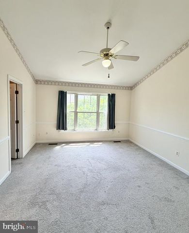 45572 WHITCOMB SQ, Sterling, VA 20166